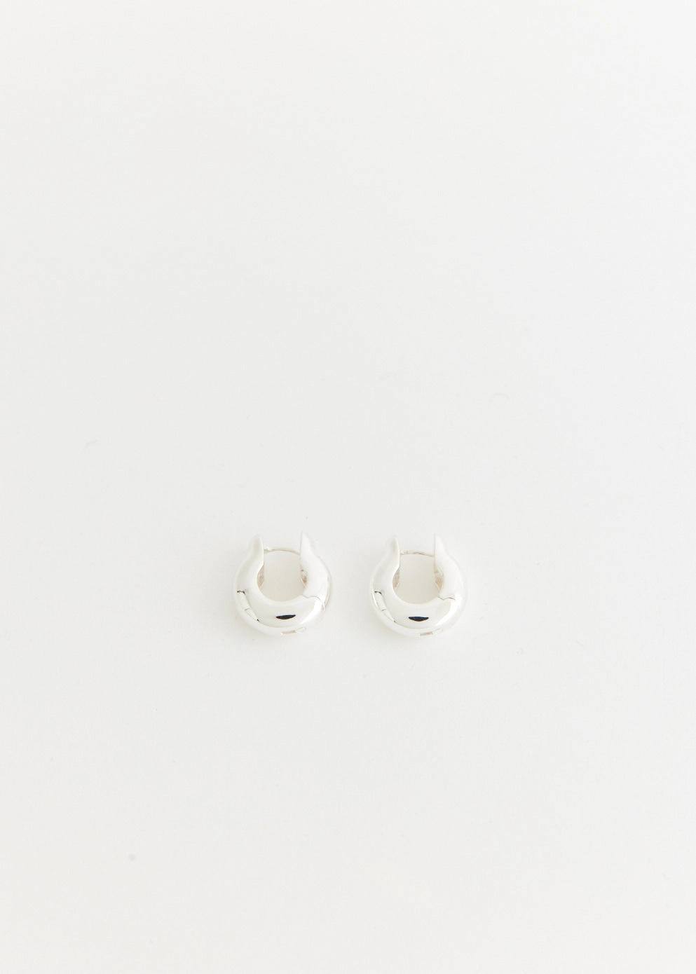 Ample Hinge Hoops