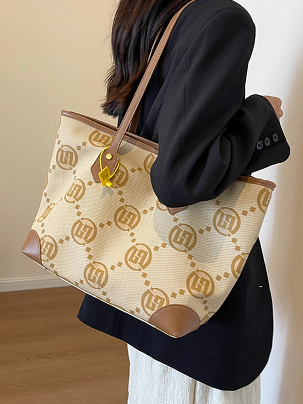 Fashionable Simple Printed Shoulder Hand Tote Bag