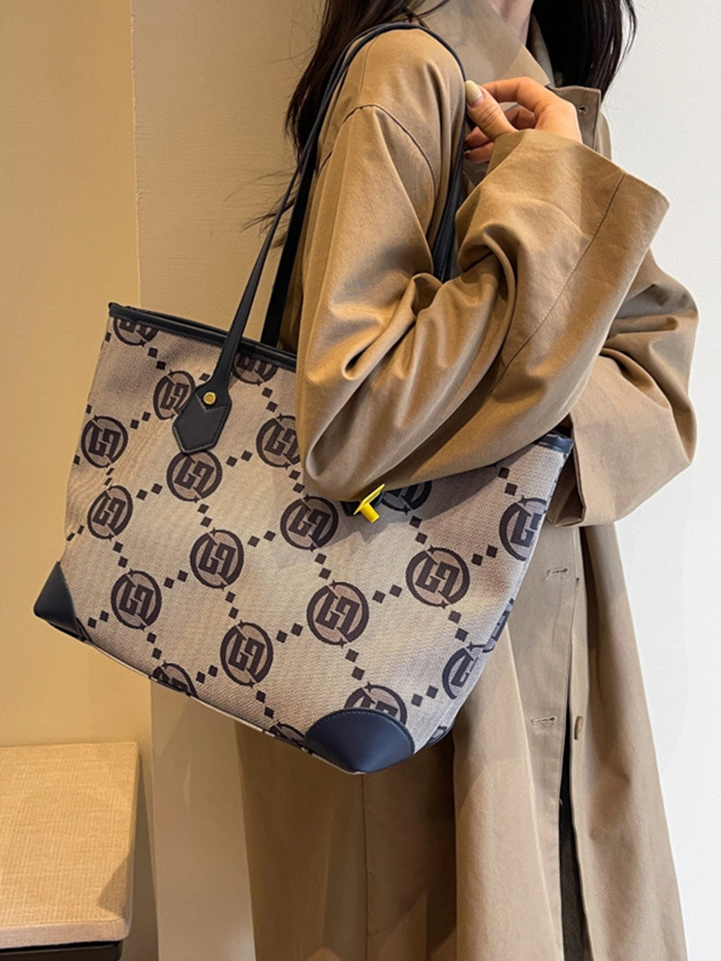 Fashionable Simple Printed Shoulder Hand Tote Bag