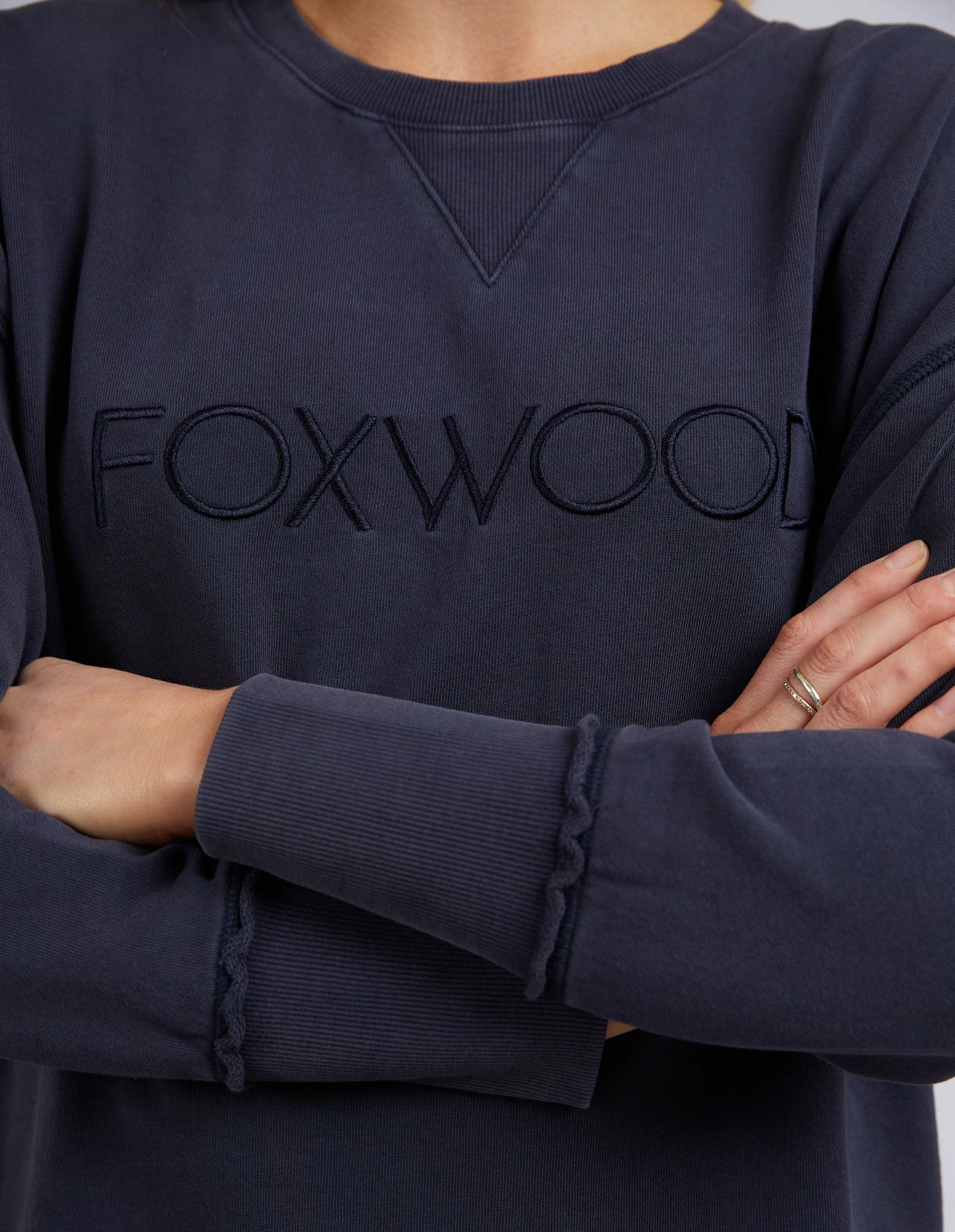 Foxwood Washed Simplified Crew Navy