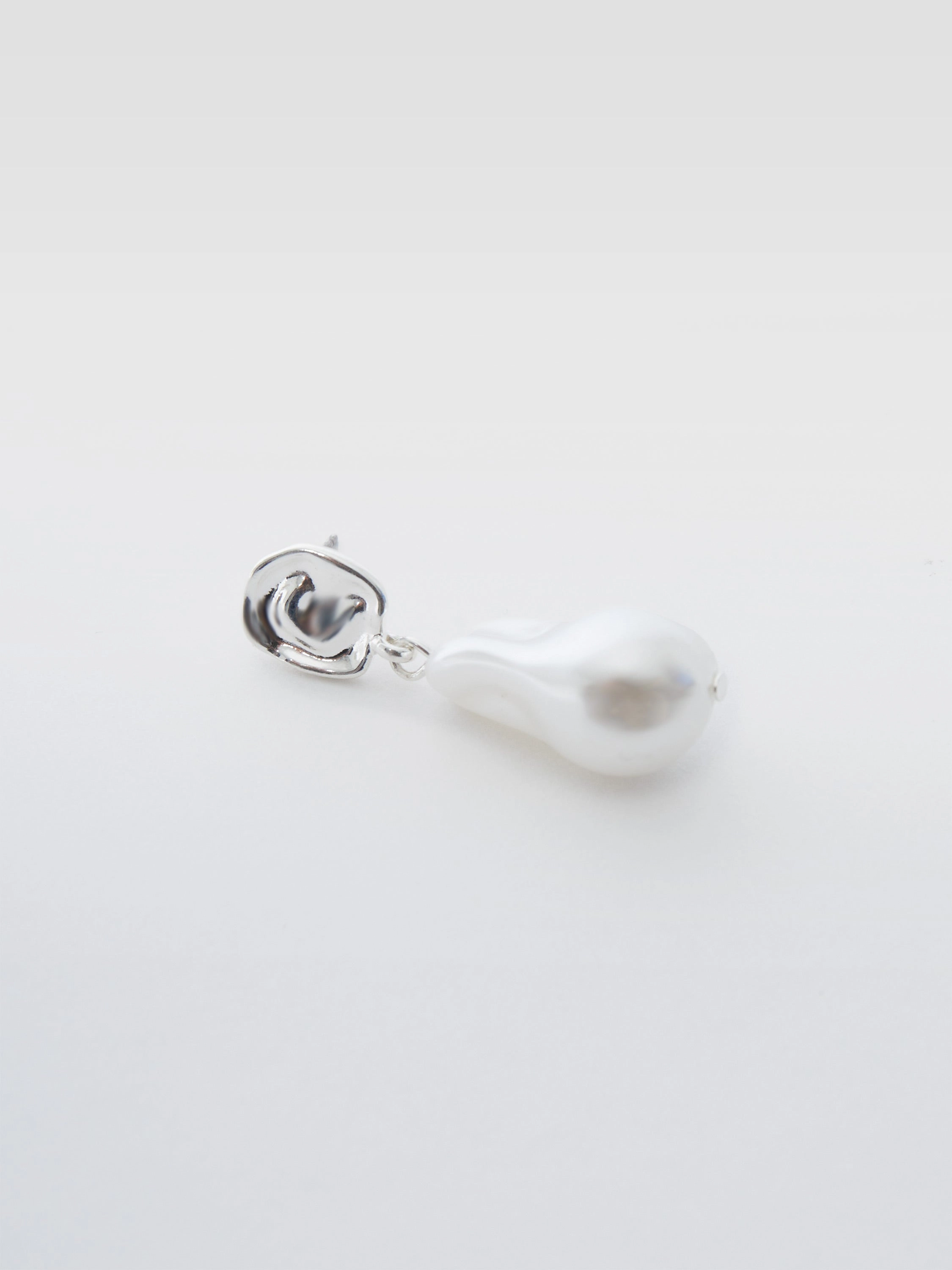 Pearl Drop Earrings