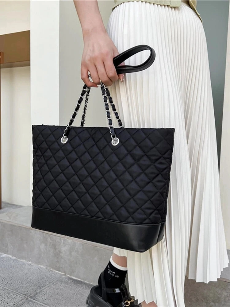 Simple Casual Large Capacity Check Metal Chain Tote Bag